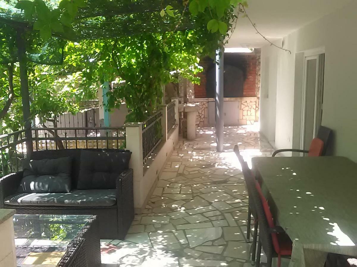 Apartmán Pavlic 2 Omiš Exteriér fotografie